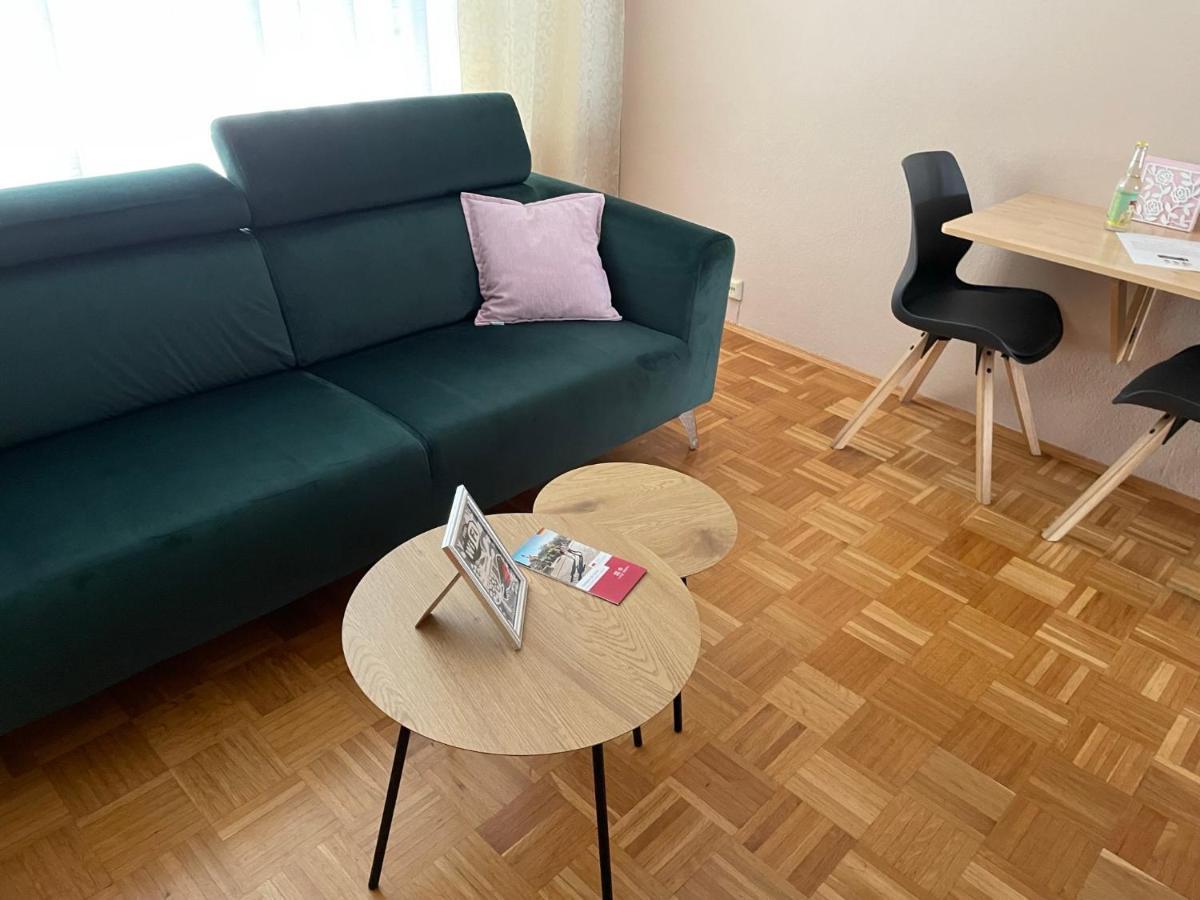 Ferienwohnung Stadtmitte Wuerzburg Exterior foto